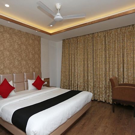Hotel Yelchiko バラナシ エクステリア 写真