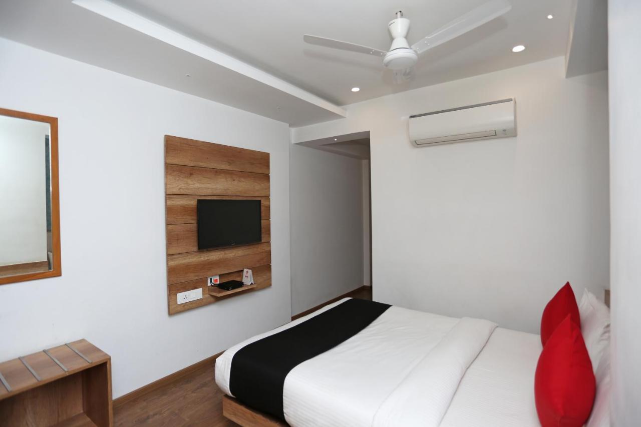 Hotel Yelchiko バラナシ エクステリア 写真