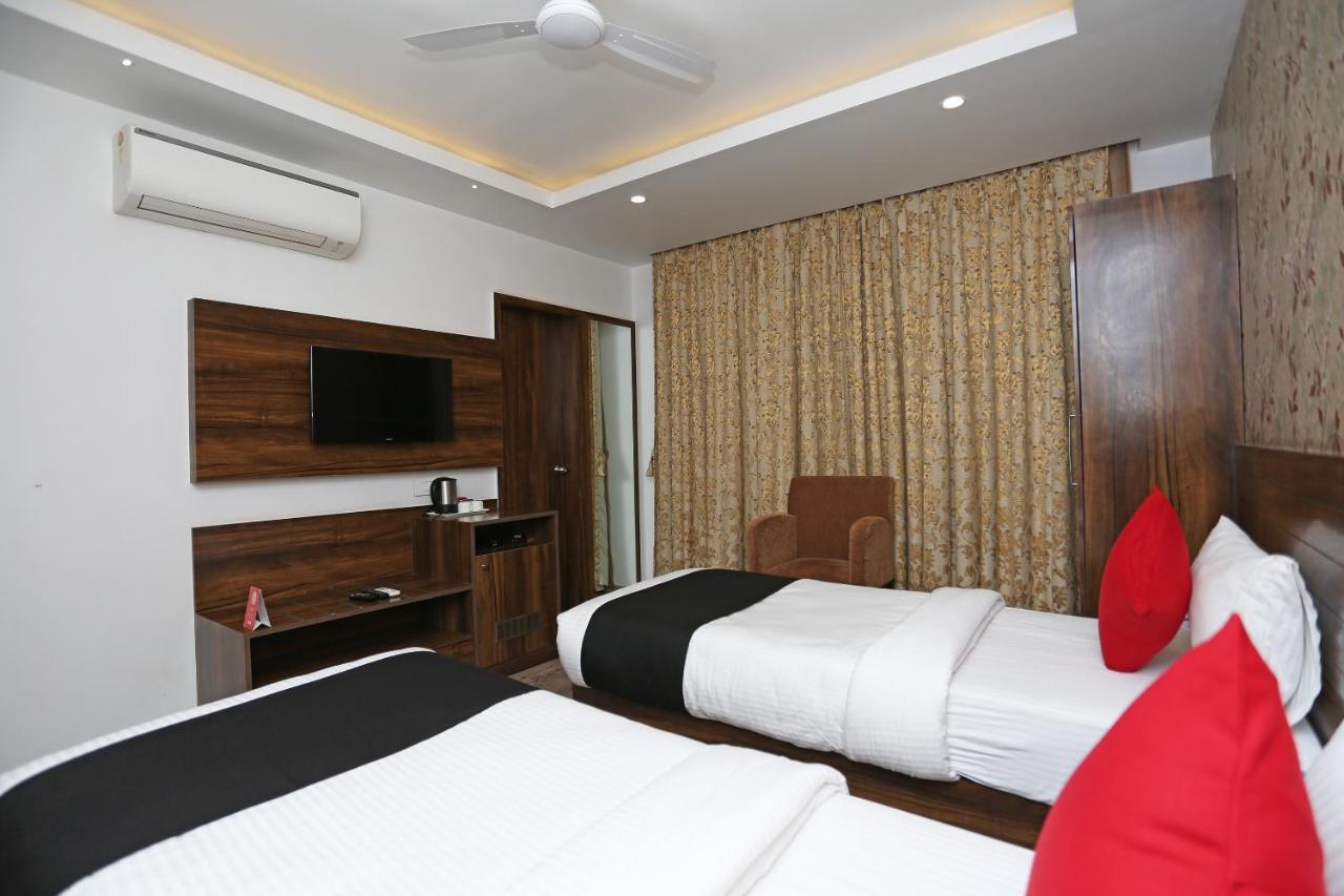 Hotel Yelchiko バラナシ エクステリア 写真